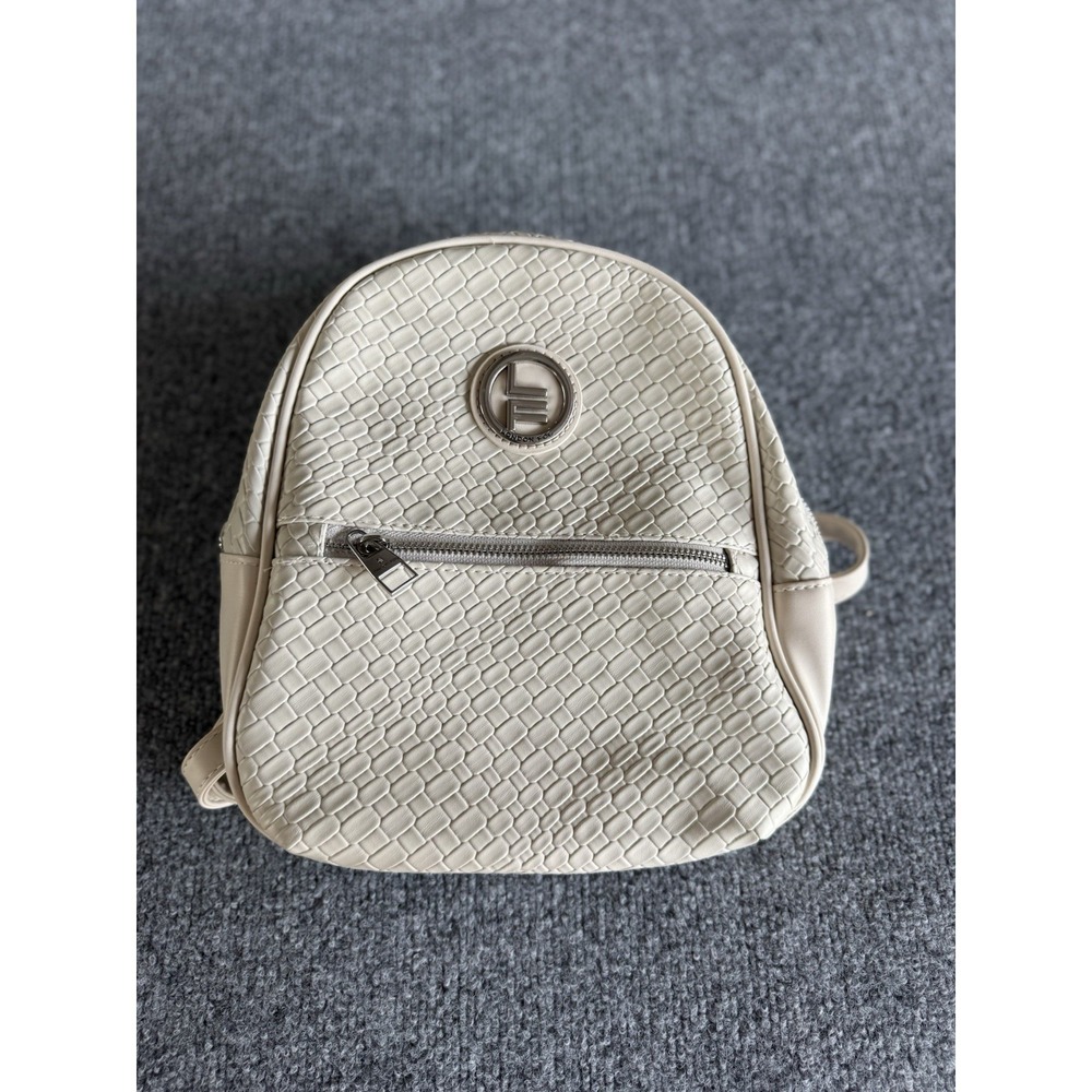 London Fog Backpack -Medium Size Faux Leather Weaved. C41